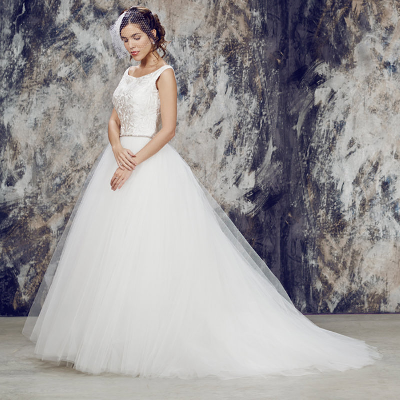 mireia vidal: vestidos de novia únicos y exclusivos para tu boda