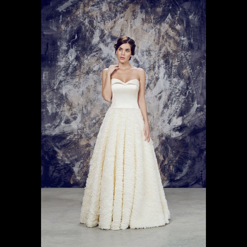 mireia vidal: vestidos de novia únicos y exclusivos para tu boda
