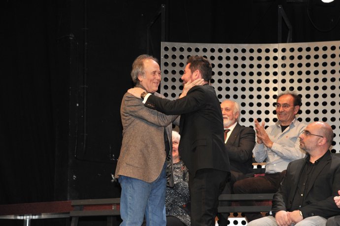 Miguel Poveda elegido hijo predilecto de Badalona