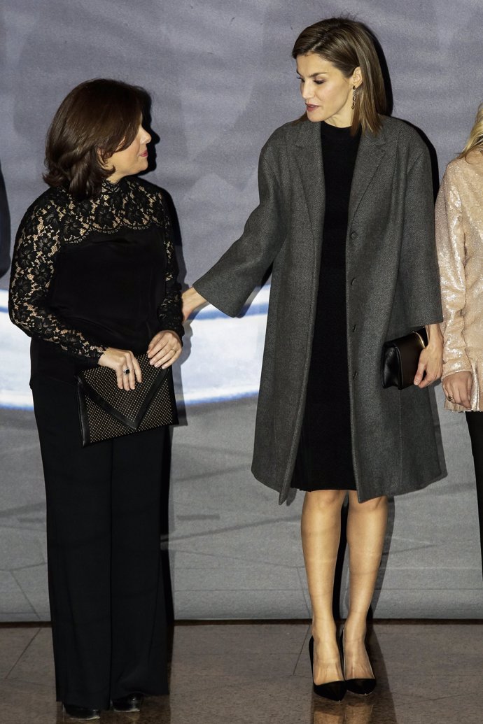 reina letizia con soraya saenz de santamaria