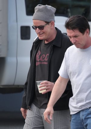 Charlie Sheen 911  Cordon Press