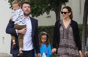 Jennifer Garner y Ben Affleck con sus hijos