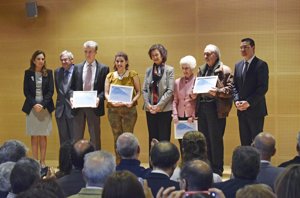La Reina Sofía siempre con los enfermos