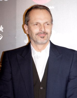 Miguel Bosé, el 'papito' cumple unos espectaculares 60 años