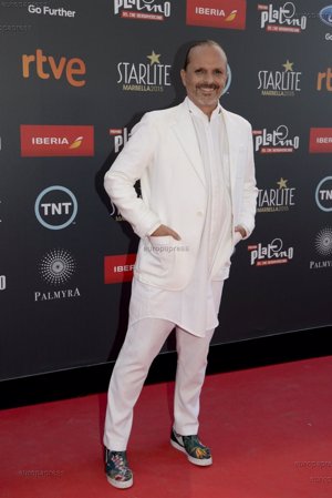 Miguel Bosé, el 'papito' cumple unos espectaculares 60 años