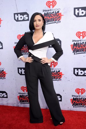 iHeartRadio Awards Demi Lovato