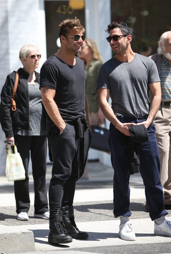 Ricky Martin, risas cómplices con su nuevo novio Jwan Yosef