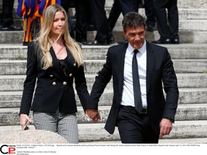 ANTONIO BANDERAS Y NICOLE KIMPEL