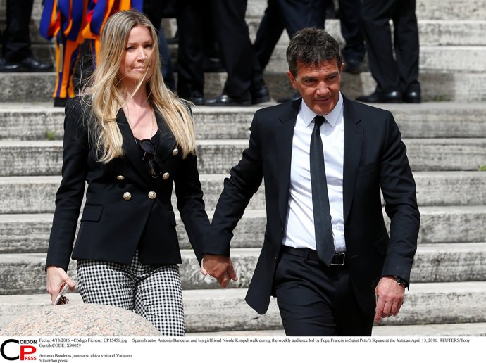 ANTONIO BANDERAS Y NICOLE KIMPEL