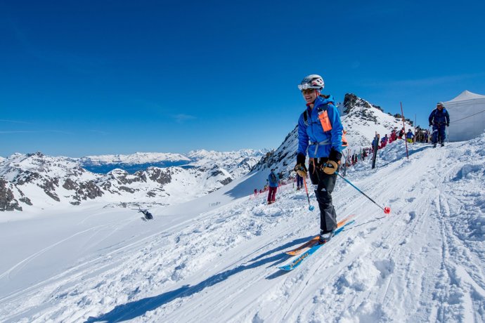 Pippa Middleton escala los Alpes suizos