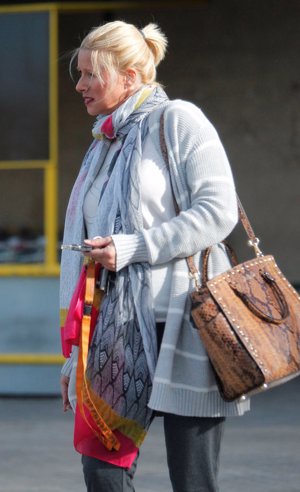 Anne Igartiburu, de compras con su hija