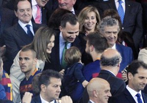 Los Reyes Felipe VI y doña Letizia en la Final de la Copa del Rey