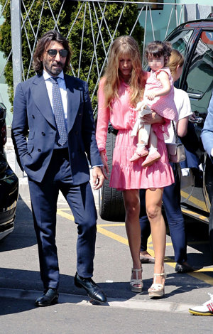 Comunión de la hija de Nuria González y Fernando Fernández Tapias