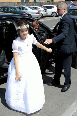 Comunión de la hija de Nuria González y Fernando Fernández Tapias