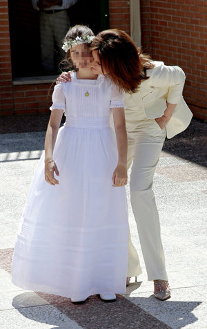 Comunión de la hija de Nuria González y Fernando Fernández Tapias