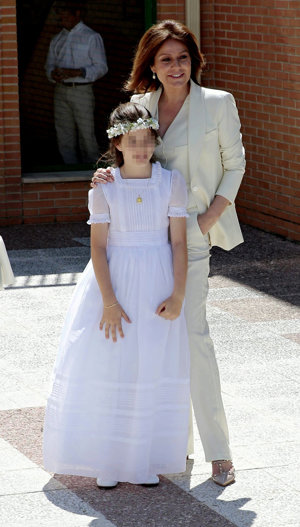 Comunión de la hija de Nuria González y Fernando Fernández Tapias