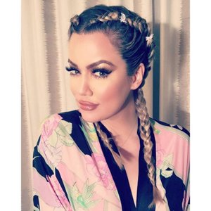 Khloe Kardashian, Cordon Press