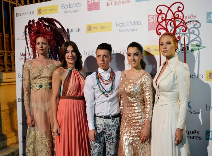 Jessica Bueno, Alejandro Postigo, Mercedes Muñoz, Ruth Lorenzo y Raquel Revuelta