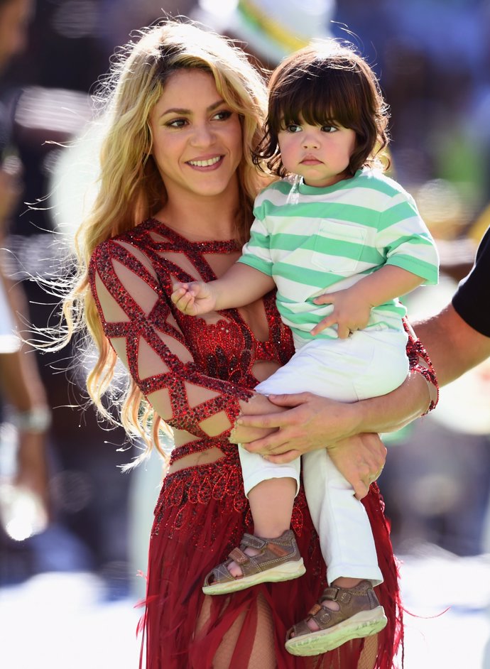 shakira con milan