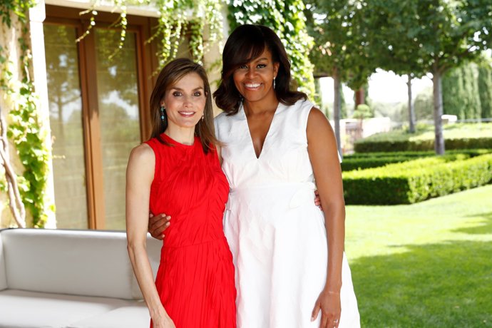 la reina letizia con michelle obama
