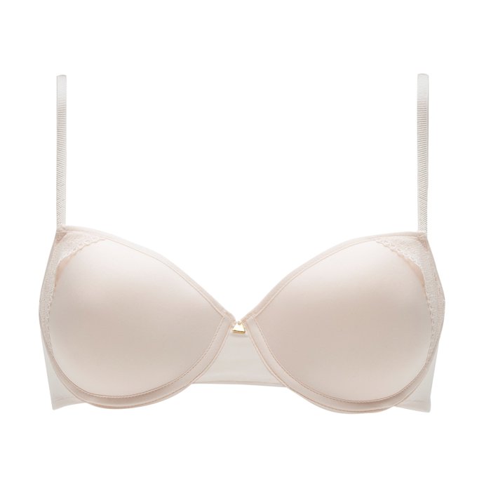 ¡Ideada para dar un punto de diversión a los looks diarios! Disponible hasta la copa G