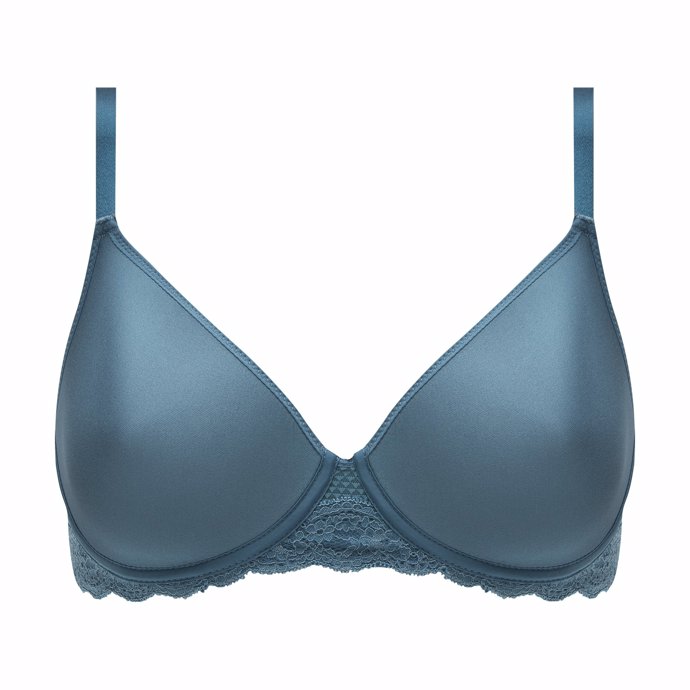 Ofrece un fitting perfecto a las mujeres prácticas que buscan, ante todo, comodidad. Disponible hasta la copa G