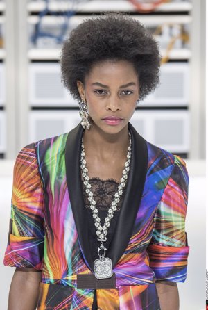 CHANEL por Cordon  press