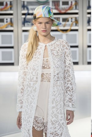 CHANEL por Cordon  press