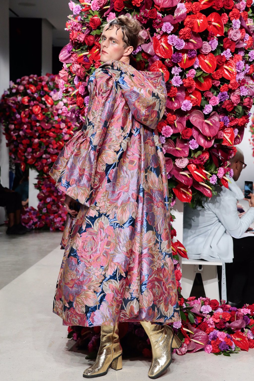 ¿Por qué todo el mundo habla de Palomo Spain, el diseñador que ha ...