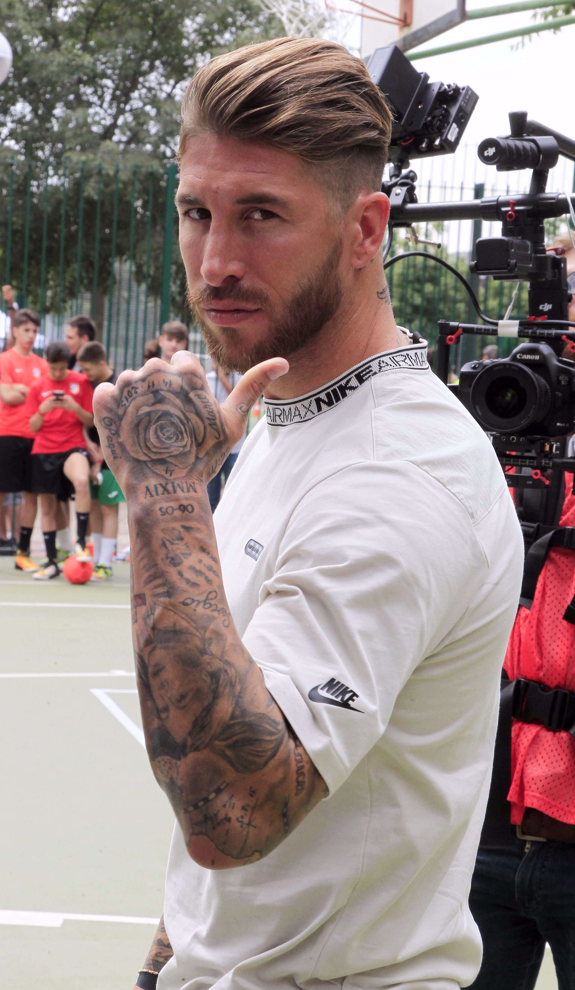 Sergio Ramos Vuelve Al Trabajo Despu S De Unas Merecidas Vacaciones En Familia