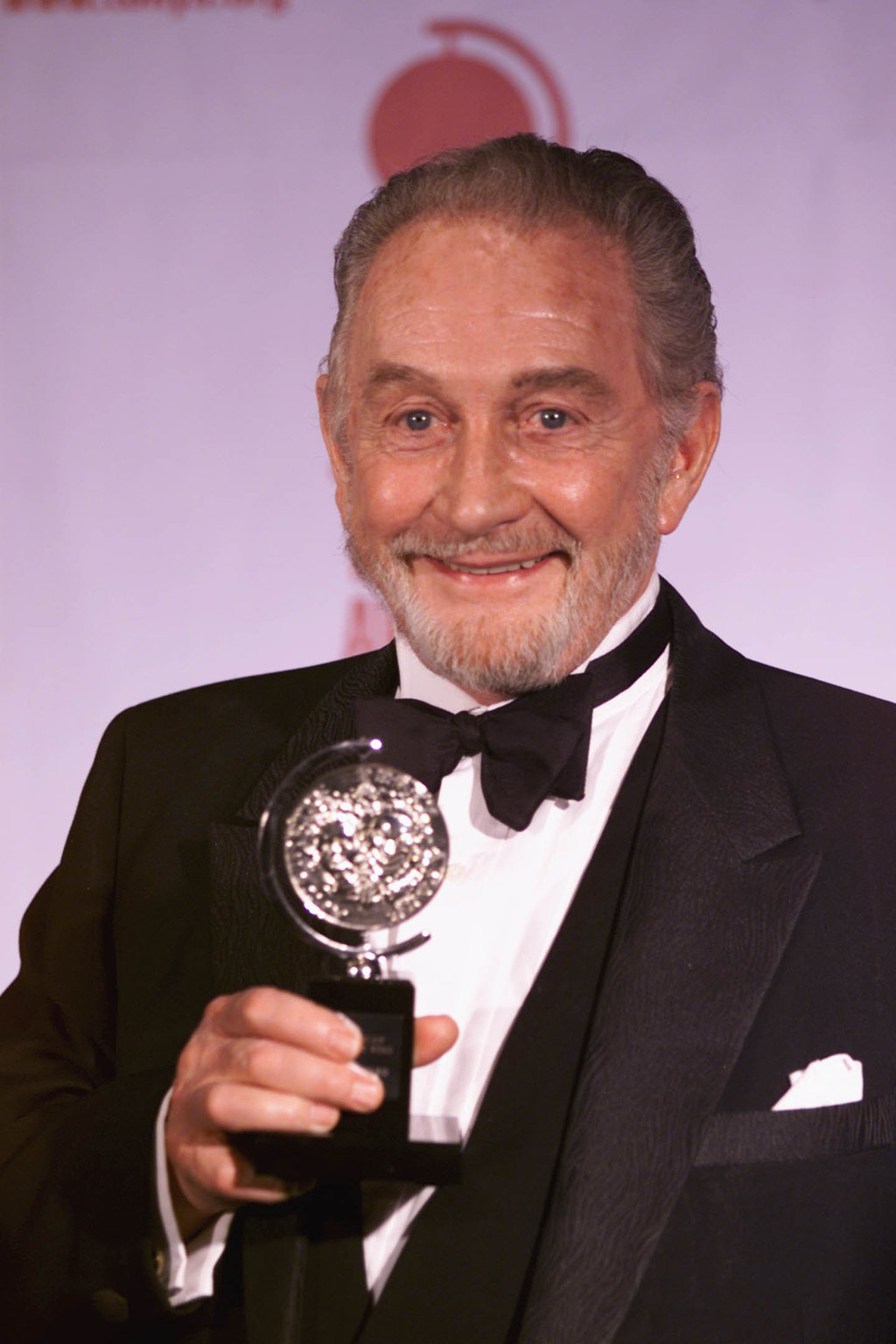 Muere Roy Dotrice, el actor más longevo de 'Juego de Tronos'