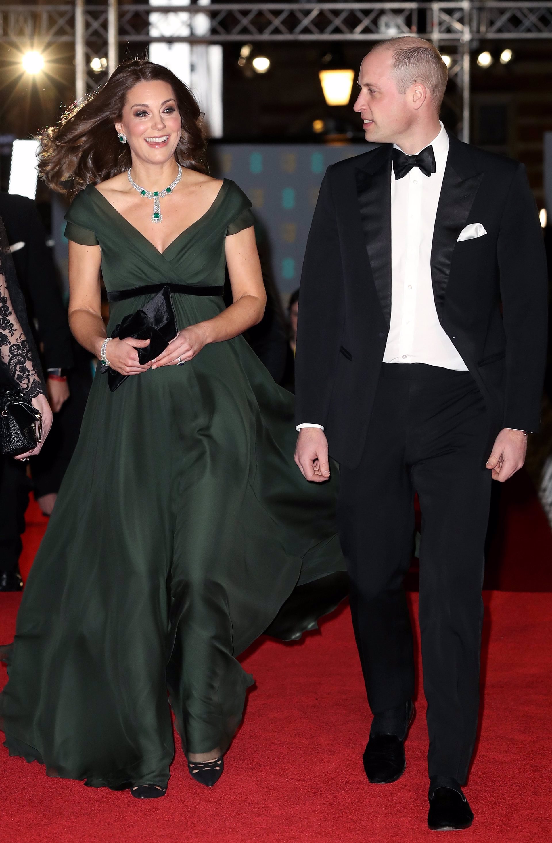 Kate Middleton con vestido de gasa verde en los Bafta 2018