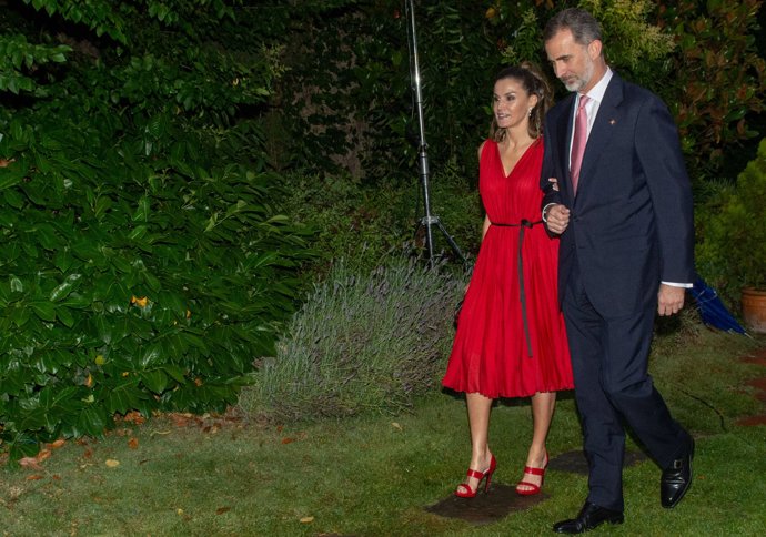 Reyes Felipe y Letizia