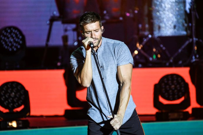 Pablo Alborán ilumina Starlite con el concierto más emotivo del verano
