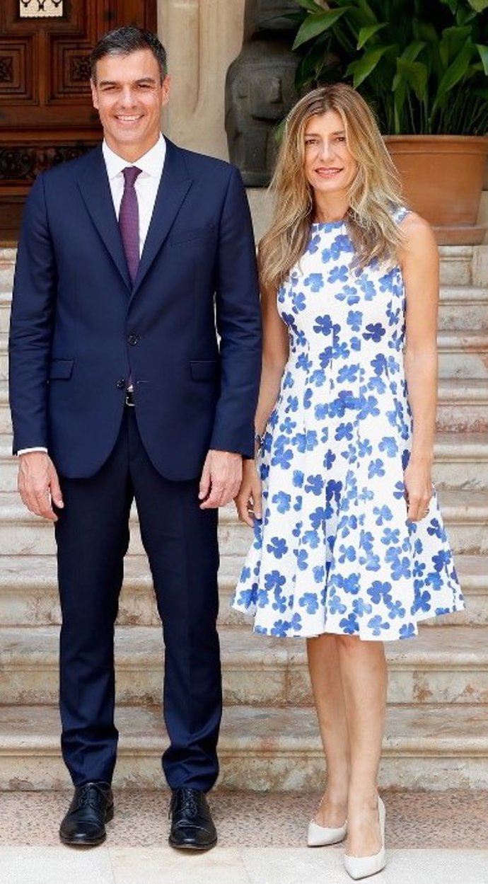 Doña Letizia y Begoña Gómez coinciden en su primer duelo estilístico