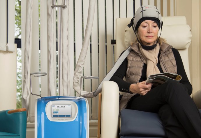 Una nueva tecnología contra la caída del cabello durante la quimio