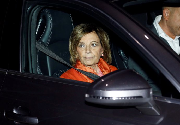 Teresa Campos con cara de preocupada el domingo 6 de octubre