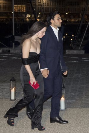 Invitados Boda Marta Ortega y Carlos Torretta: Jordan Joy Hewson, hija de Bono líder de U2 y Diego Ossorio-Foto oficial