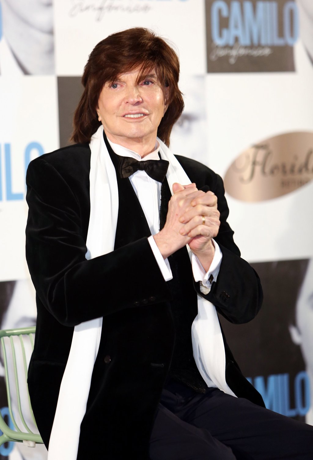 Camilo Sesto reaparece tocado para presentar 'Camilo Sinfónico'