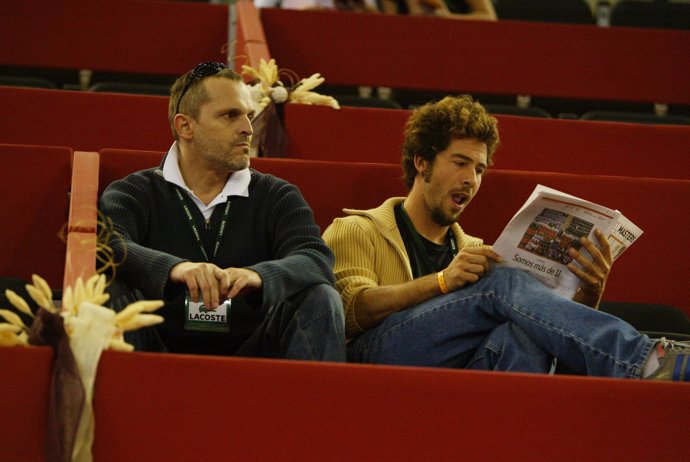 Miguel Bosé y Nacho Palau en el tenis