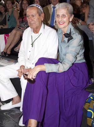 ELIO BERHANYER CON LA GRAN ELOISA BERCERO EN UN DESFILE DE LA MBFWM