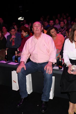 Luis Miguel Rodríguez lo deja claro: lo suyo con Ágatha Ruiz de la Prada va para largo