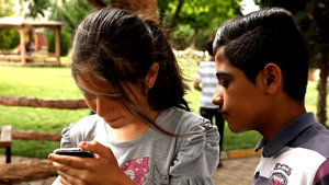 Campaña Unicef: Miguel Bernardeau deja Élite para ayudar a jóvenes que sufren buylling y ciberacoso