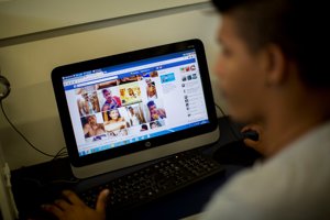 Campaña Unicef: Miguel Bernardeau deja Élite para ayudar a jóvenes que sufren buylling y ciberacoso