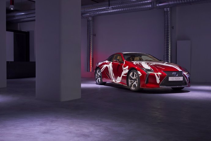 LEXUS LC500h Art Car inspirado en la fluidez, en la velocidad y en la técnica y el detalle  