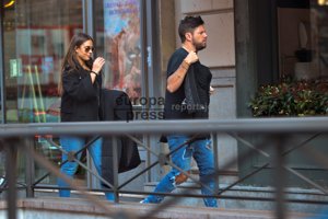 Pablo López pone fin a los rumores con Miriam Rodríguez en una comida con su novia