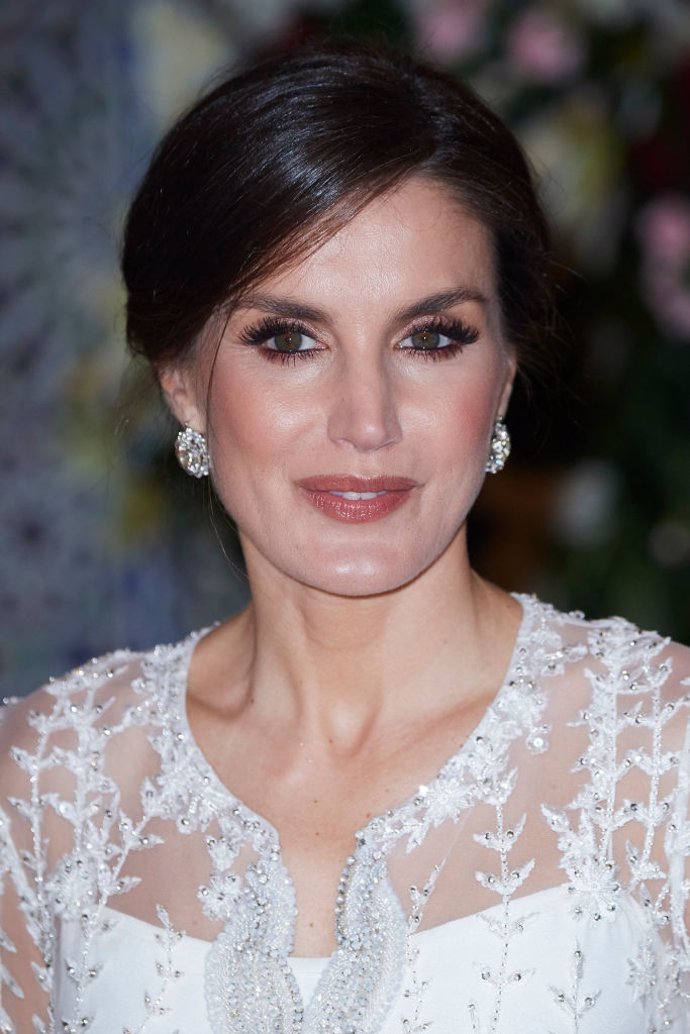 Reina Letizia con los pendientes que lució en su boda la Infanta Cristina en Marruecos