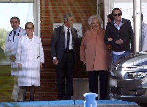 La Infanta Doña Pilar recibe el alta hospitalaria