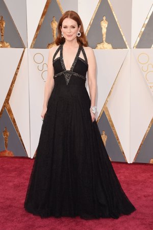 Julianne Moore en los Oscar 2016