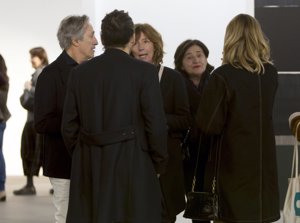 Marta Ortega junto a su marido y sus suegros en ARCO